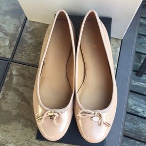 Coach flats
